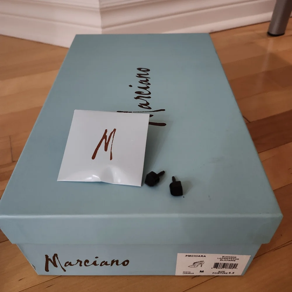 Marciano sandals - Picture 9 of 12